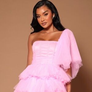 EUC-3-TIERED PROM DRESS. SZ XS